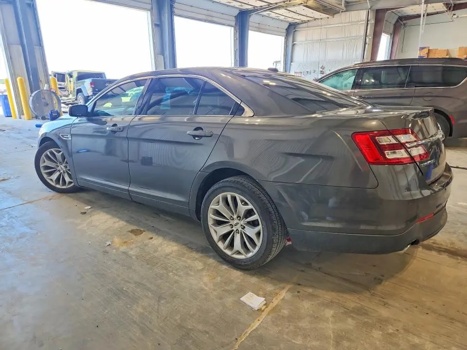 2015 FORD TAURUS LIMITED  