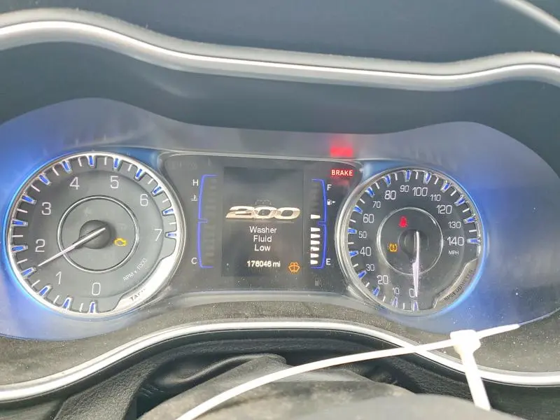 2015 CHRYSLER 200 LIMITED  
