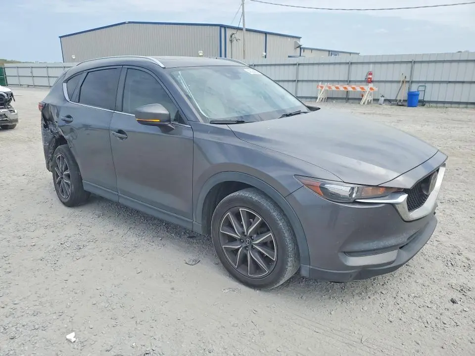2018 MAZDA CX-5 TOURING  