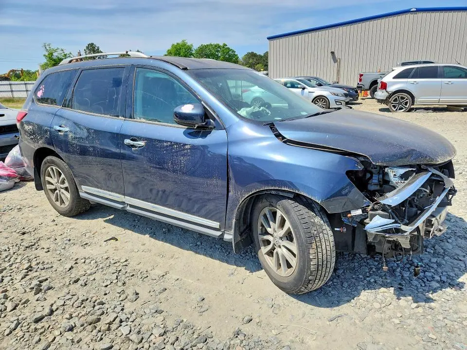 2014 NISSAN PATHFINDER S  