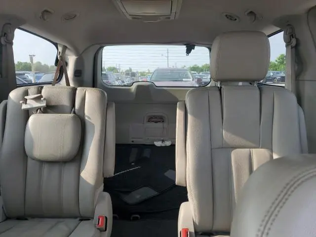 2013 CHRYSLER TOWN & COUNTRY TOURING  