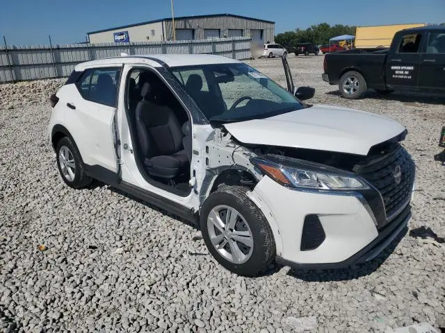 2024 NISSAN KICKS S  
