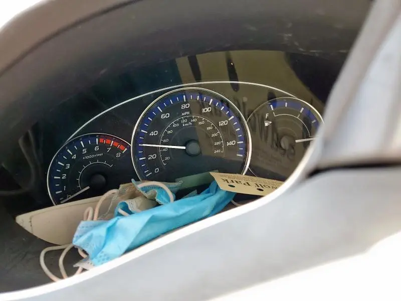 2010 SUBARU FORESTER XS  