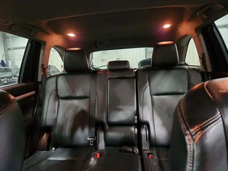 2017 TOYOTA HIGHLANDER XLE  