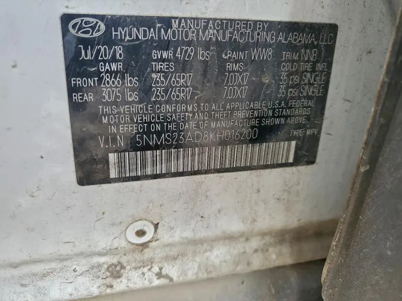 2019 HYUNDAI SANTA FE SE  