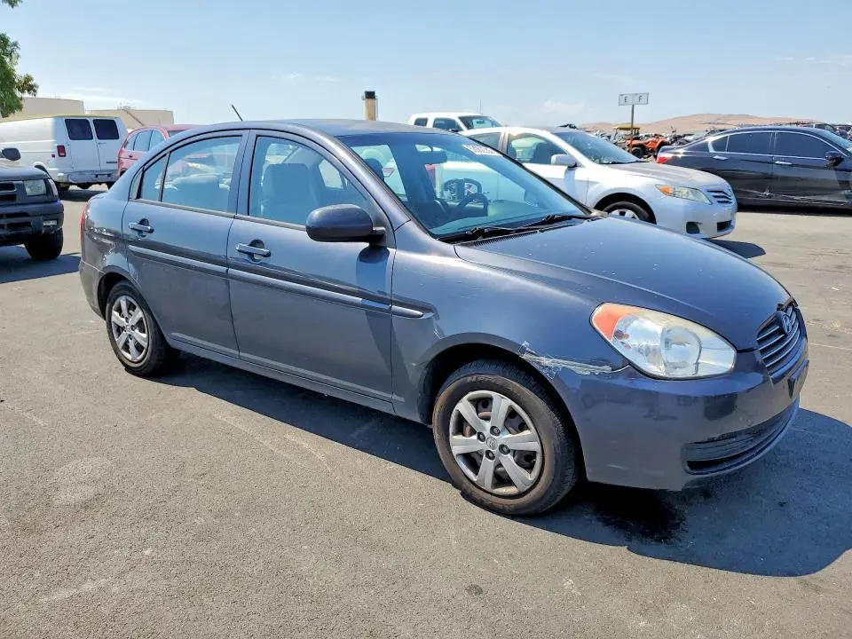 2011 HYUNDAI ACCENT GLS  