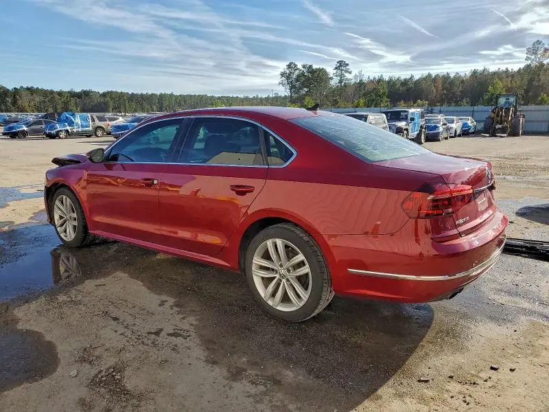 2018 VOLKSWAGEN PASSAT SE  