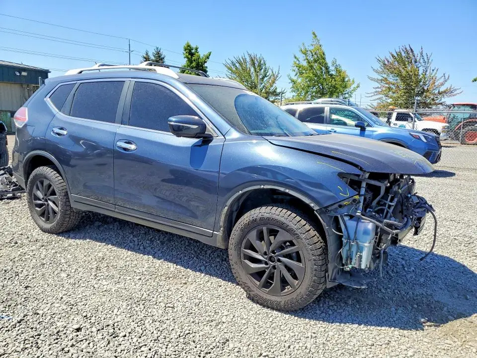 2015 NISSAN ROGUE SL  
