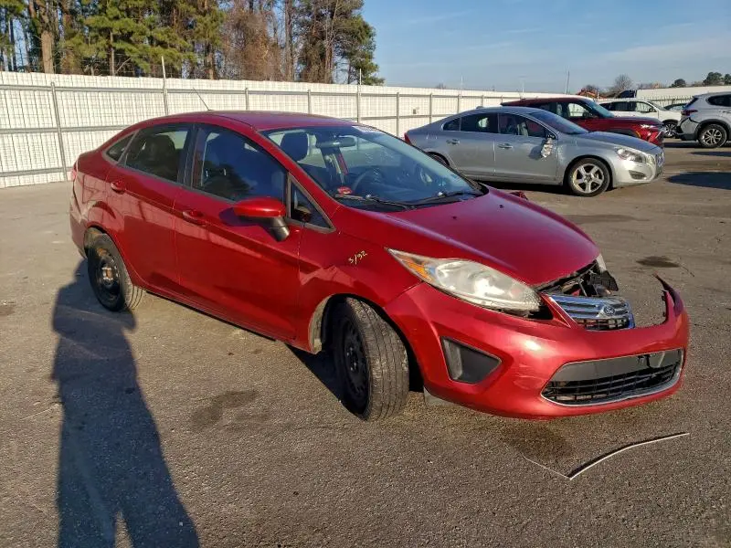 2011 FORD FIESTA SE  