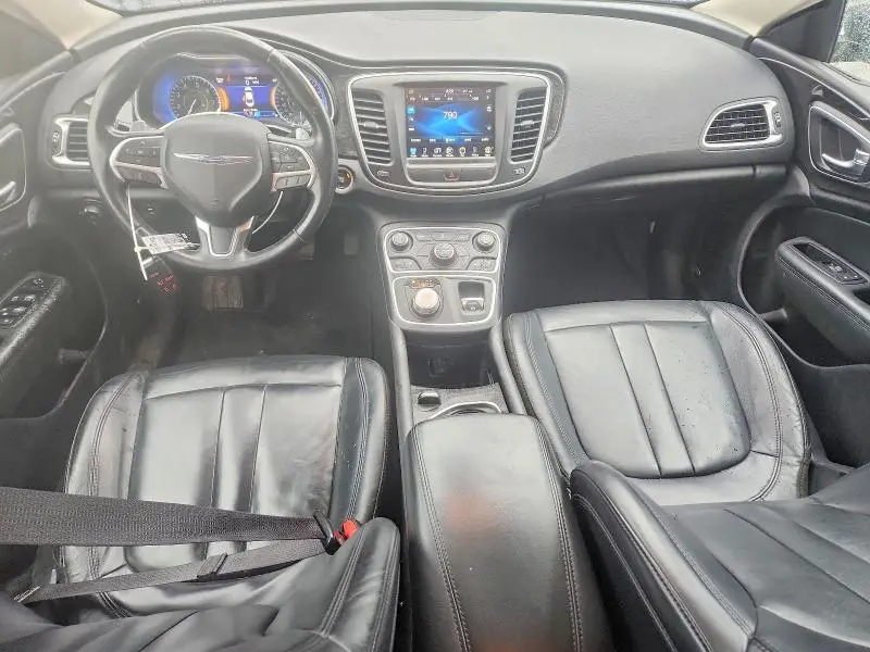 2015 CHRYSLER 200 C  