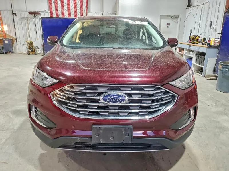2023 FORD EDGE TITANIUM  
