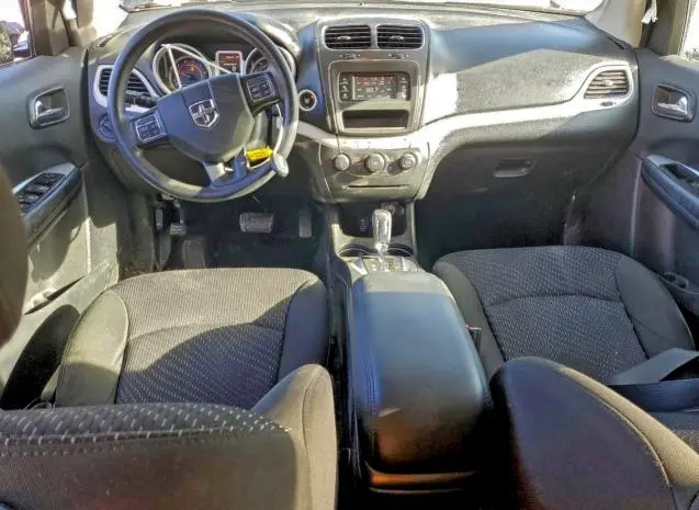 2020 DODGE JOURNEY SE  