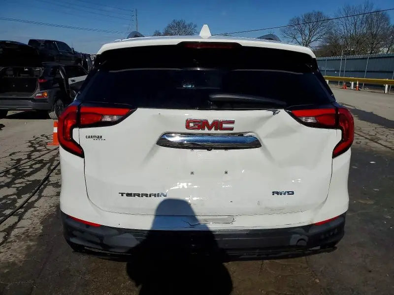 2020 GMC TERRAIN SLT  