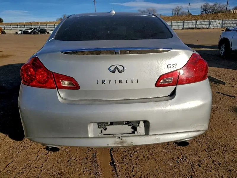 2011 INFINITI G37 BASE  