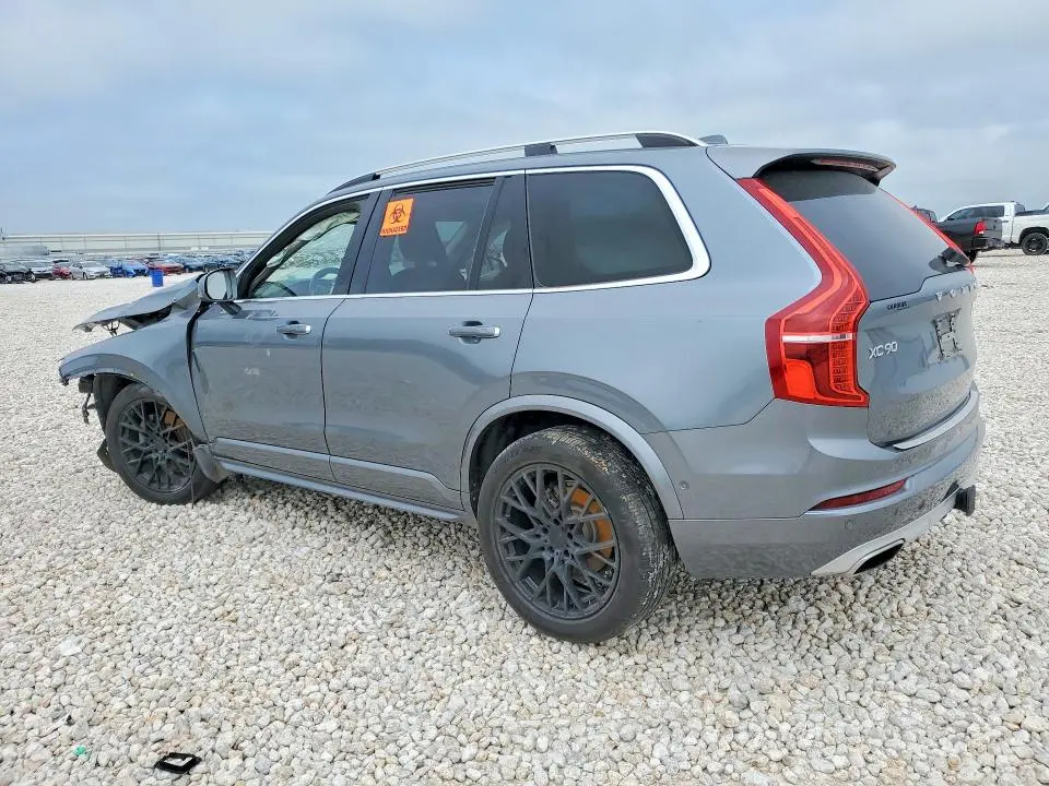 2016 VOLVO XC90   