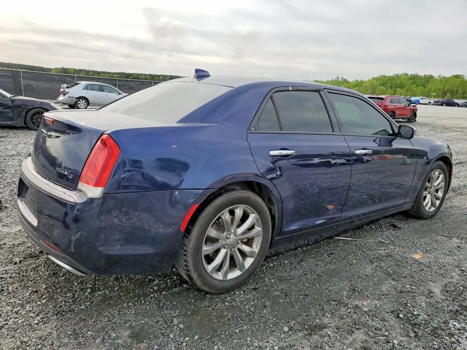 2015 CHRYSLER 300C   