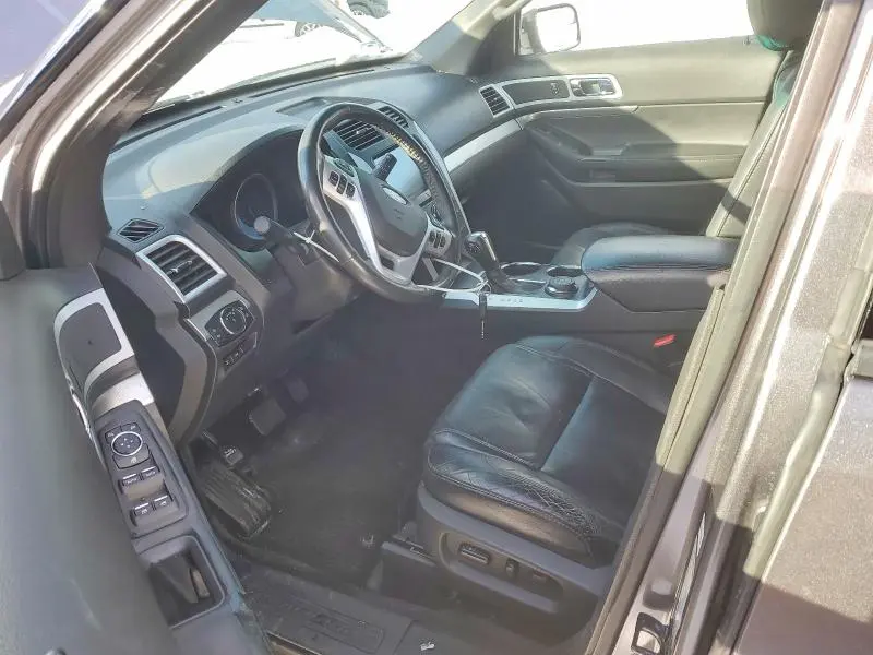 2012 FORD EXPLORER XLT  