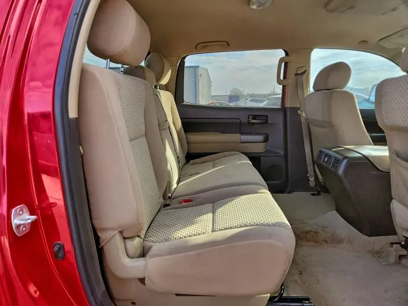 2011 TOYOTA TUNDRA CREWMAX SR5  