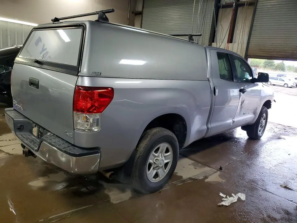 2013 TOYOTA TUNDRA DOUBLE CAB SR5  