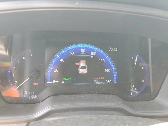 2021 TOYOTA COROLLA LE  