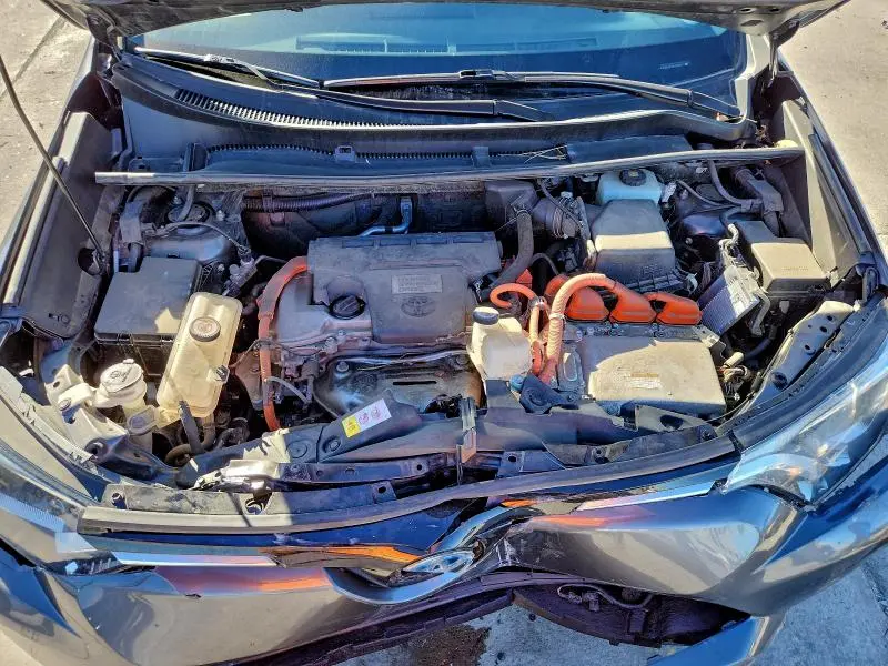 2018 TOYOTA RAV4 HV LE  