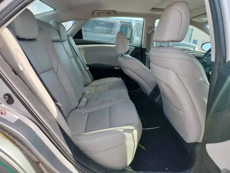 2016 TOYOTA AVALON XLE  
