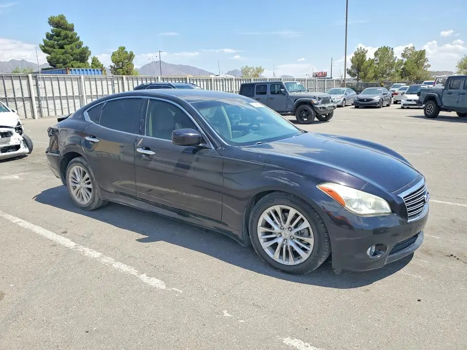 2012 INFINITI M37 X  