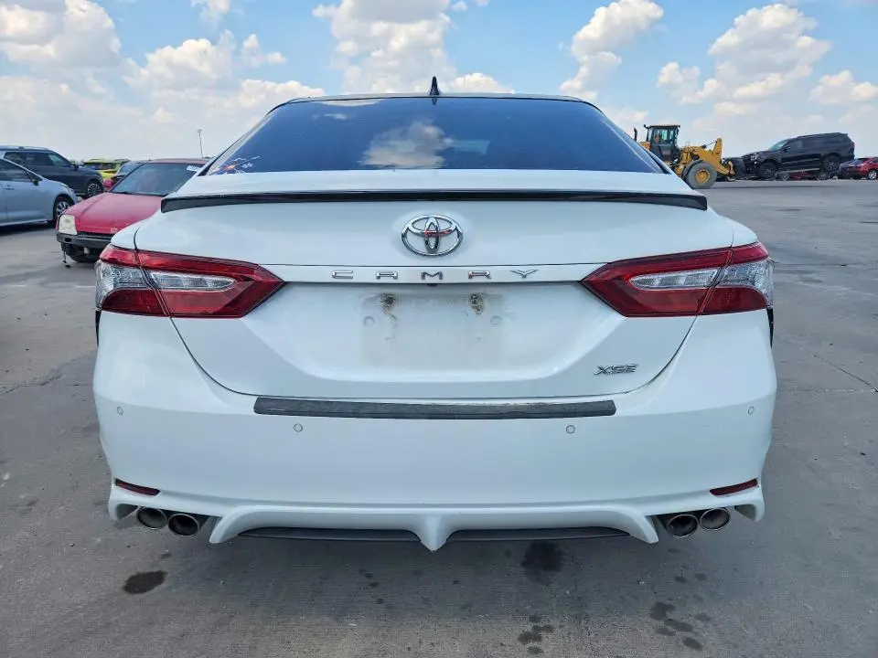 2018 TOYOTA CAMRY XSE V6  