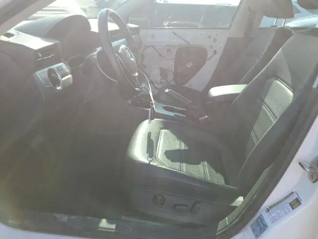 2020 VOLKSWAGEN PASSAT SE  