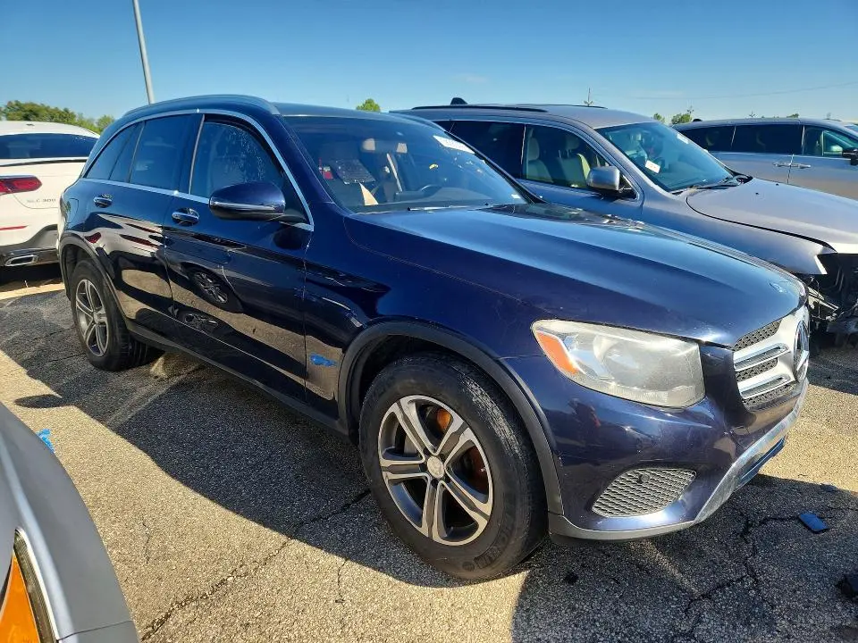 2017 MERCEDES-BENZ GLC 300 4MATIC  