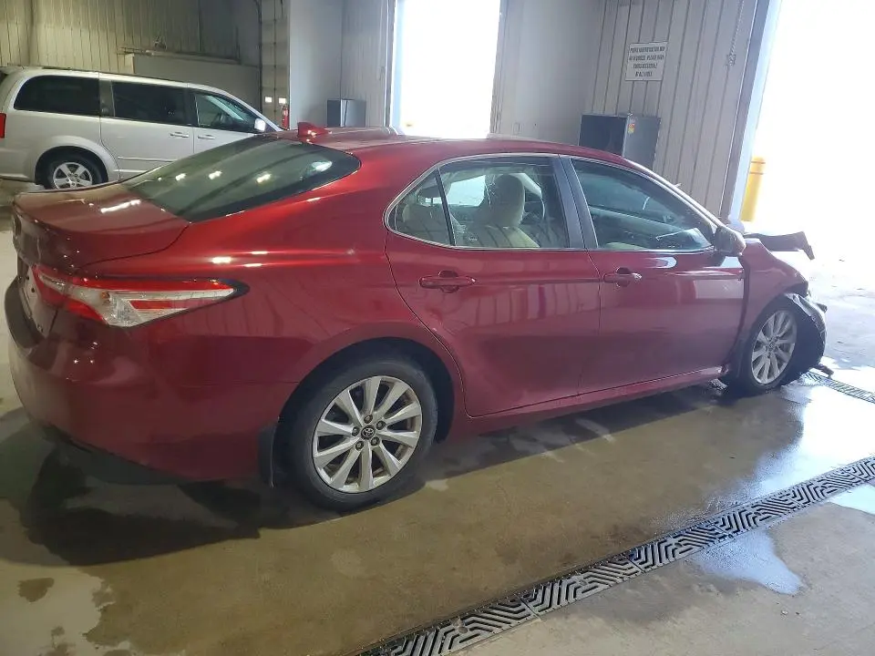 2020 TOYOTA CAMRY LE  