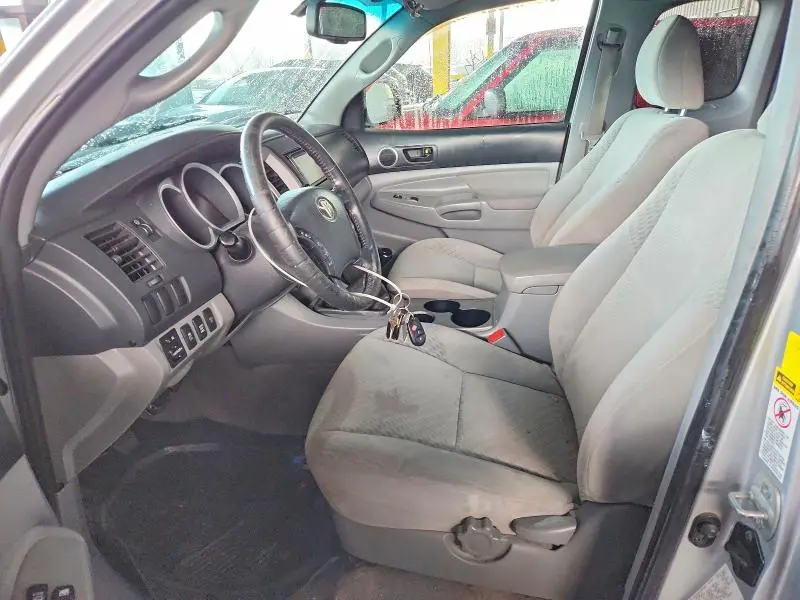 2011 TOYOTA TACOMA BASE  