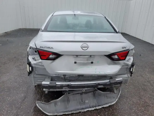 2024 NISSAN ALTIMA SV