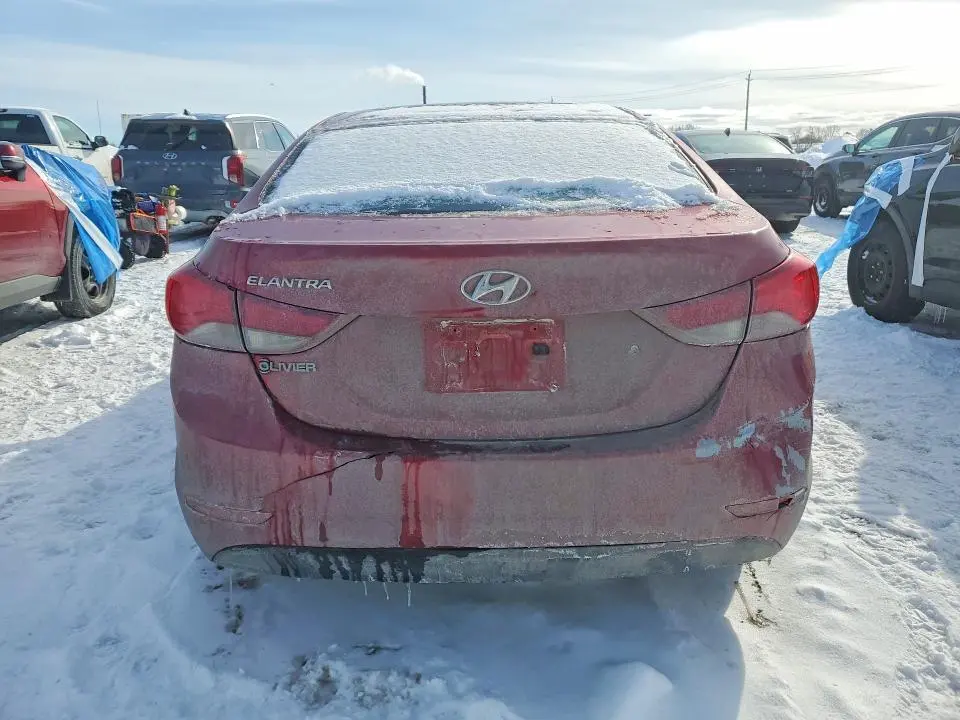 2016 HYUNDAI ELANTRA SE  