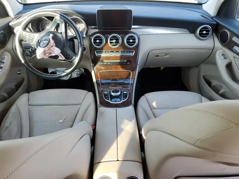 2018 MERCEDES-BENZ GLC 300  