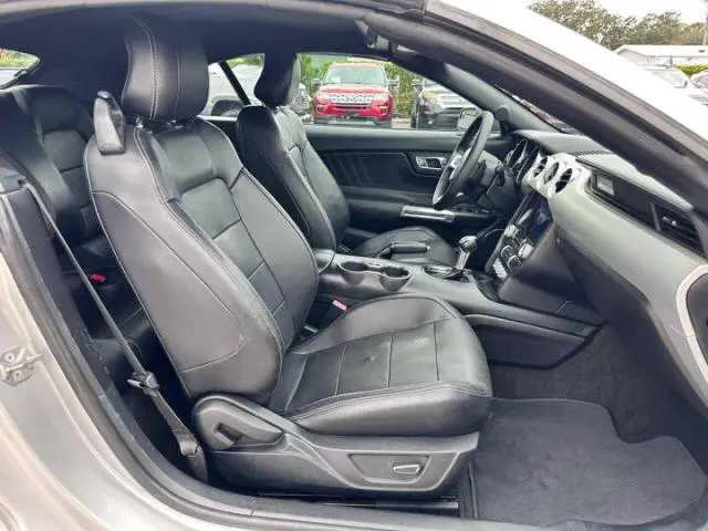 2017 FORD MUSTANG   