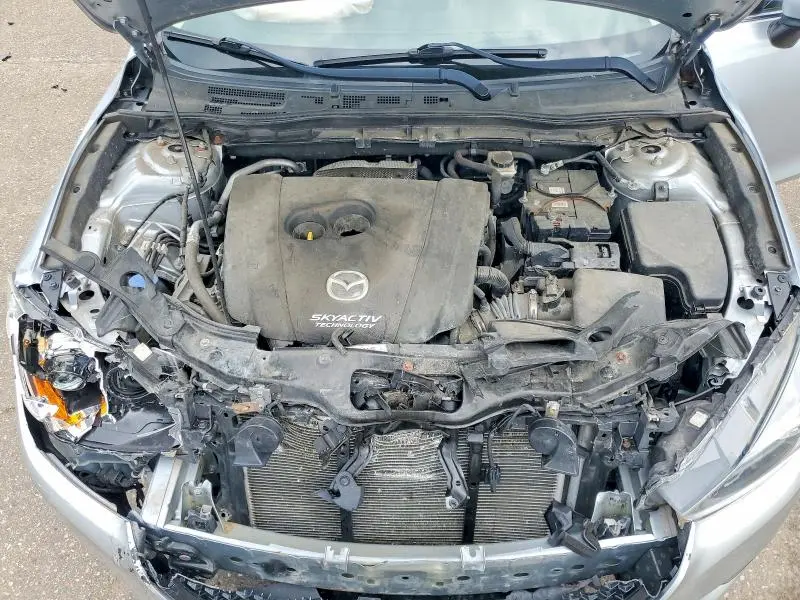 2017 MAZDA 3 TOURING  