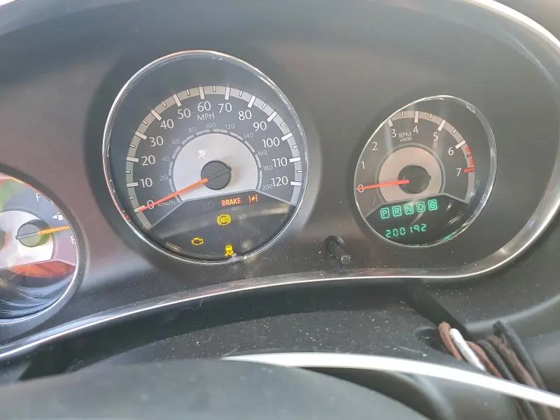 2012 CHRYSLER 200 LX  