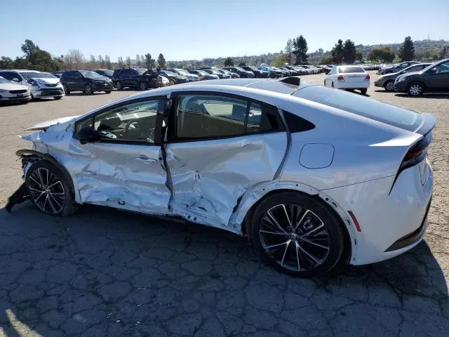 2024 TOYOTA PRIUS LE  