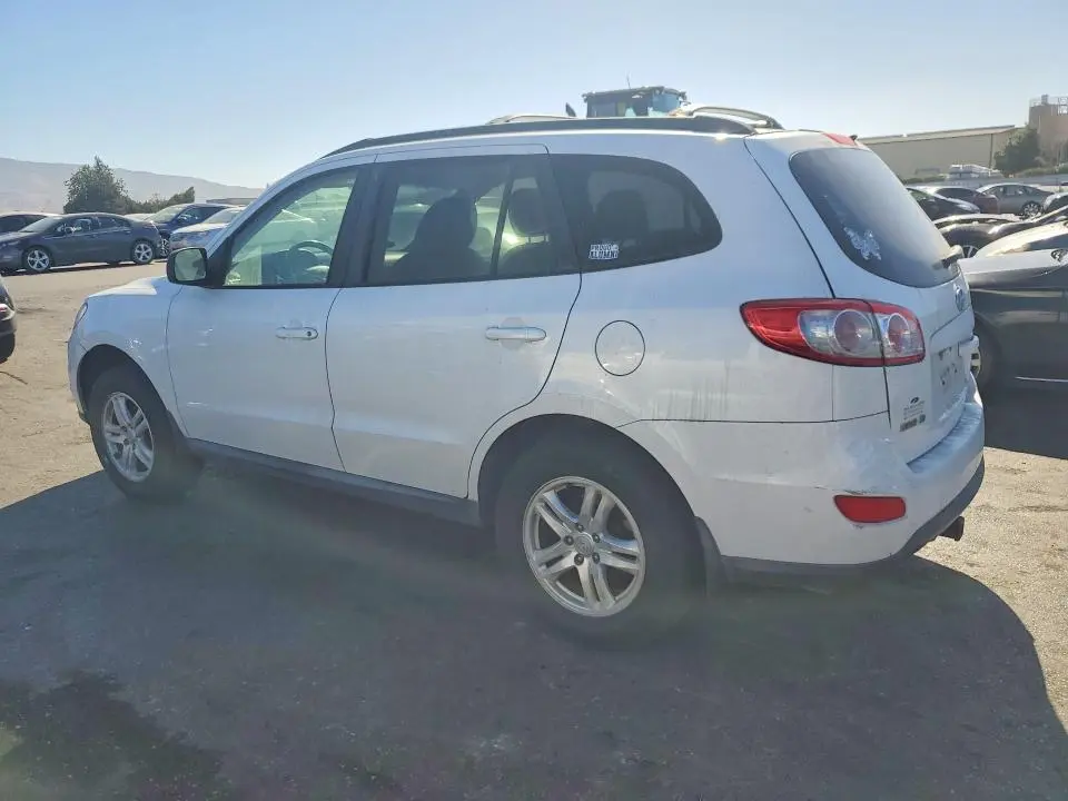 2011 HYUNDAI SANTA FE GLS  