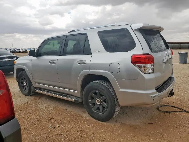 2013 TOYOTA 4RUNNER SR5  