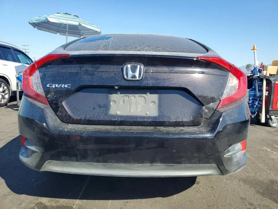 2018 HONDA CIVIC LX  
