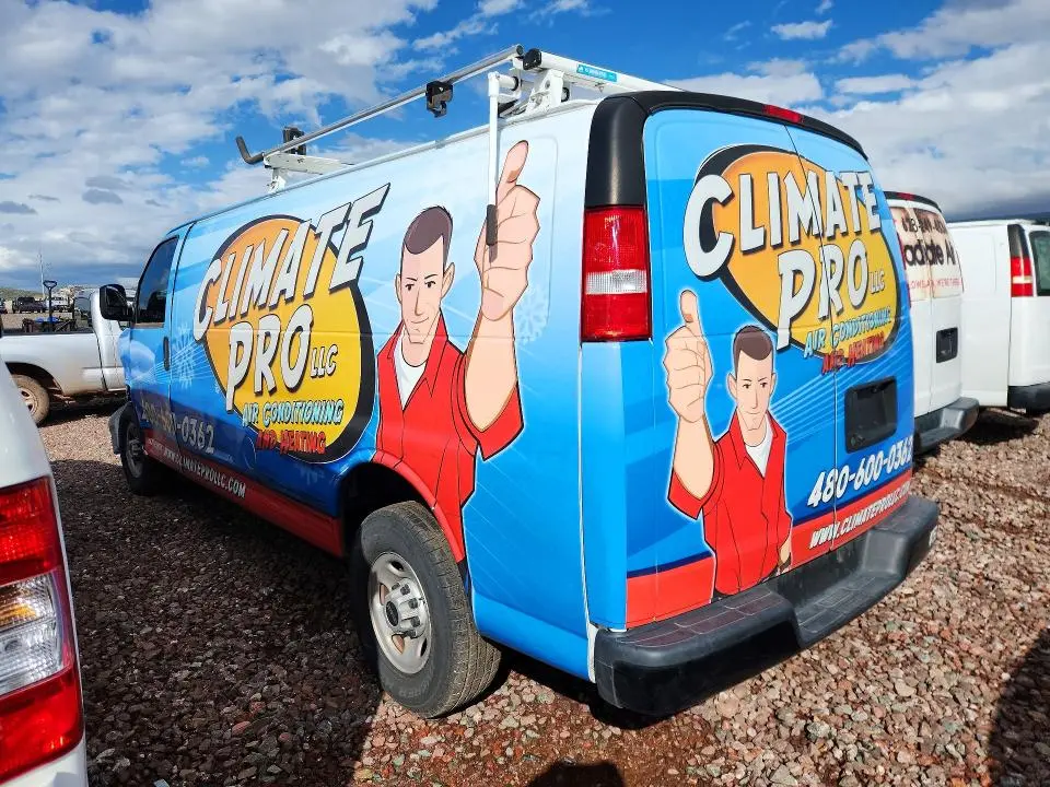 2024 GMC SAVANA G2500  
