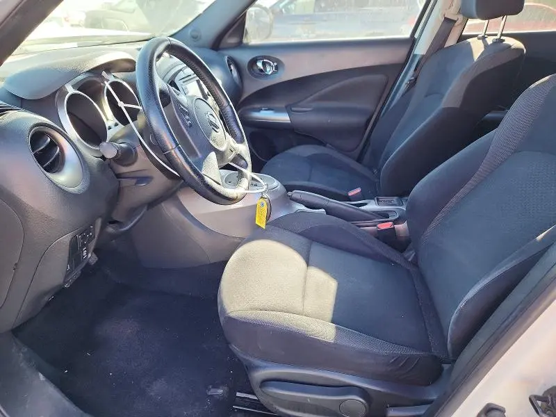 2011 NISSAN JUKE S  
