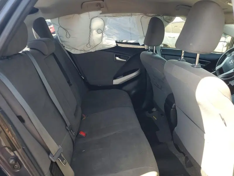 2015 TOYOTA PRIUS TWO  
