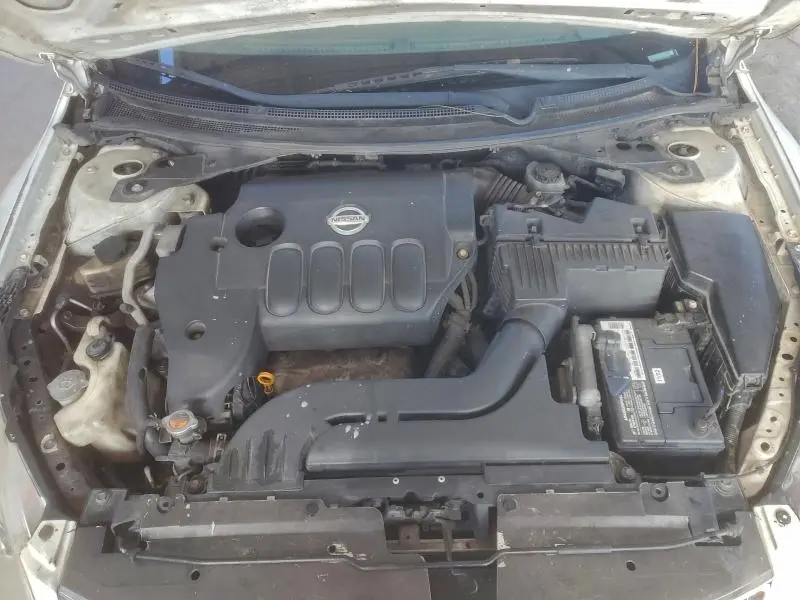 2010 NISSAN ALTIMA BASE  