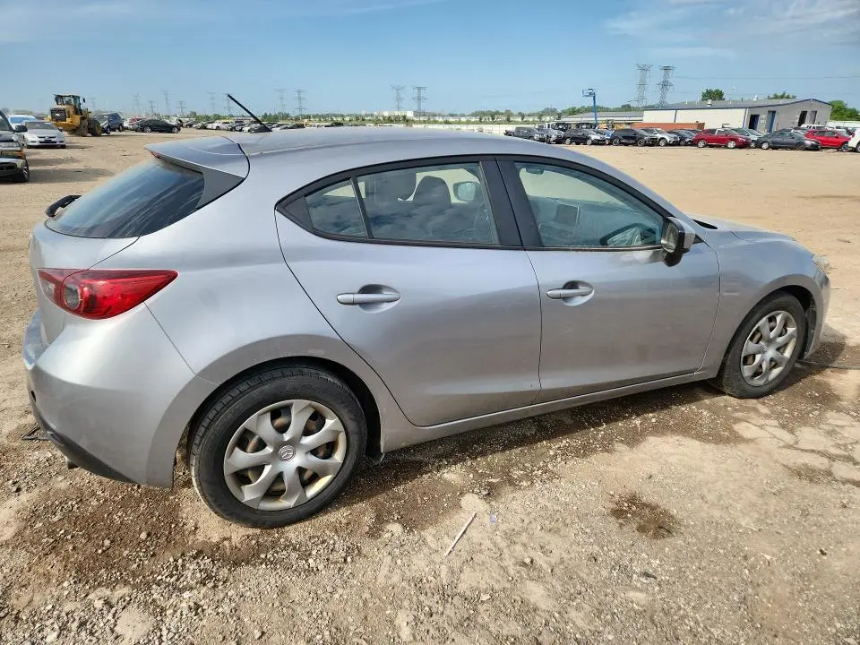 2016 MAZDA 3 SPORT  