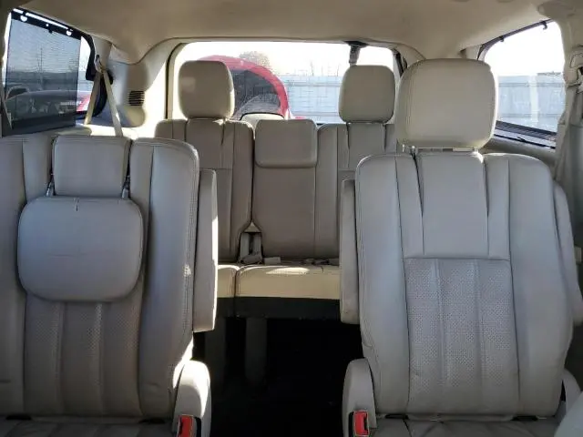 2011 CHRYSLER TOWN & COUNTRY TOURING L  