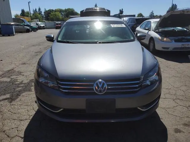 2015 VOLKSWAGEN PASSAT S  