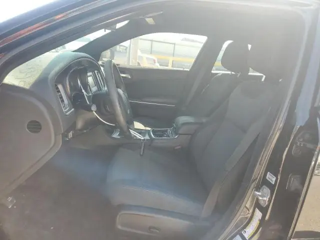 2016 DODGE CHARGER SE  